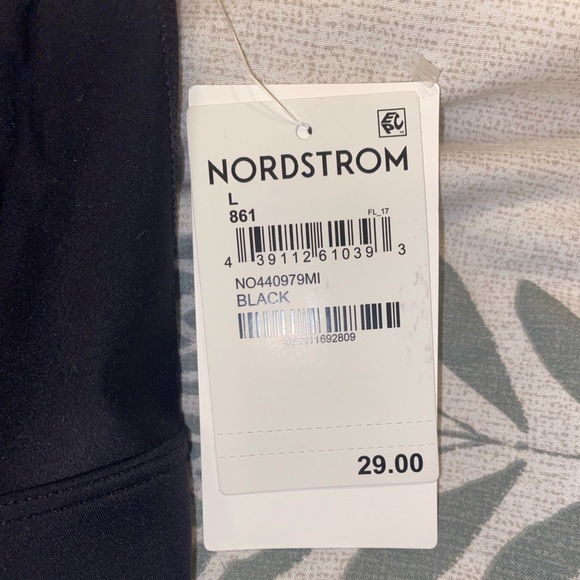 NWT Nordstrom Athletic Sports Bra - Picture 2 of 4